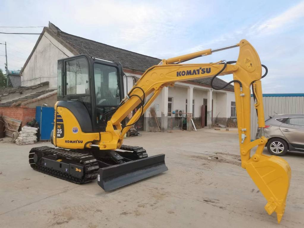 Komatsu PC 35 - Mini bager: slika 1 Komatsu PC 35 - Mini bager: slika 1