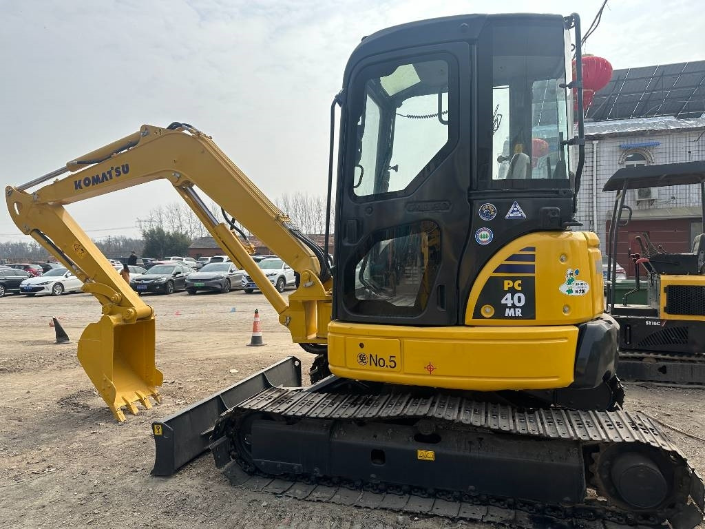 Komatsu PC 40 - Bager guseničar: slika 1 Komatsu PC 40 - Bager guseničar: slika 1