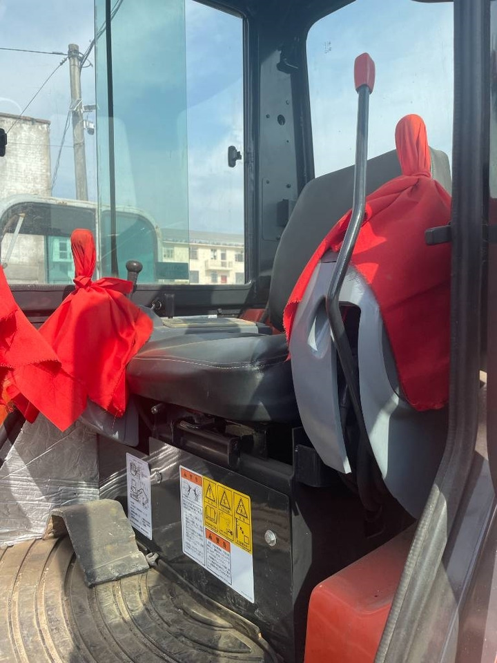 Kubota U 35 - Mini bager: slika 4 Kubota U 35 - Mini bager: slika 4