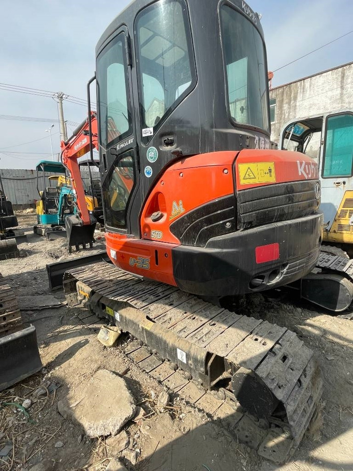 Mini bager Kubota U35: slika 7