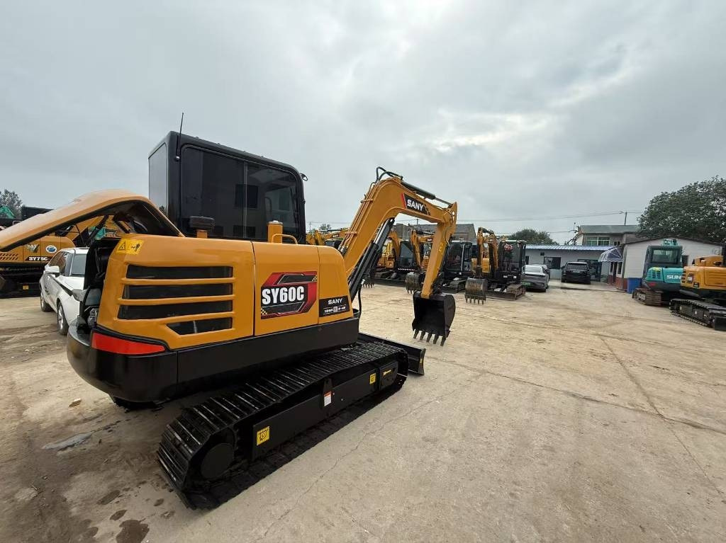 Sany SY 60 C - Mini bager: slika 1 Sany SY 60 C - Mini bager: slika 1