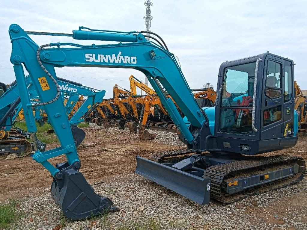 Sunward SWE 70 - Mini bager: slika 3 Sunward SWE 70 - Mini bager: slika 3