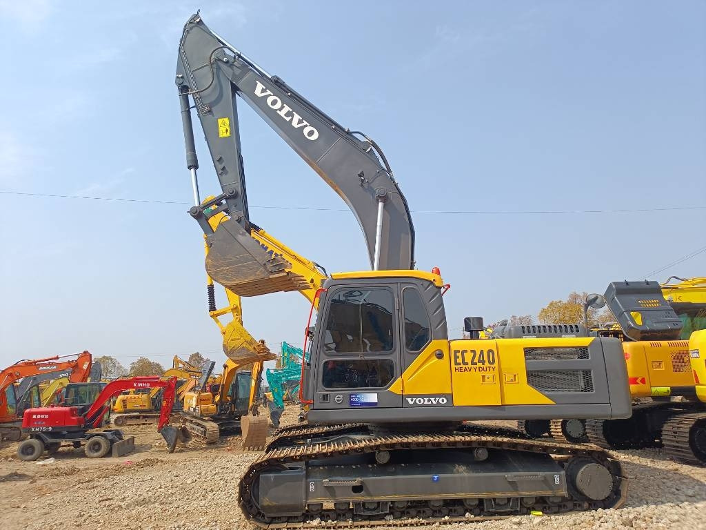 Volvo EC 240  - Bager guseničar: slika 1 Volvo EC 240  - Bager guseničar: slika 1
