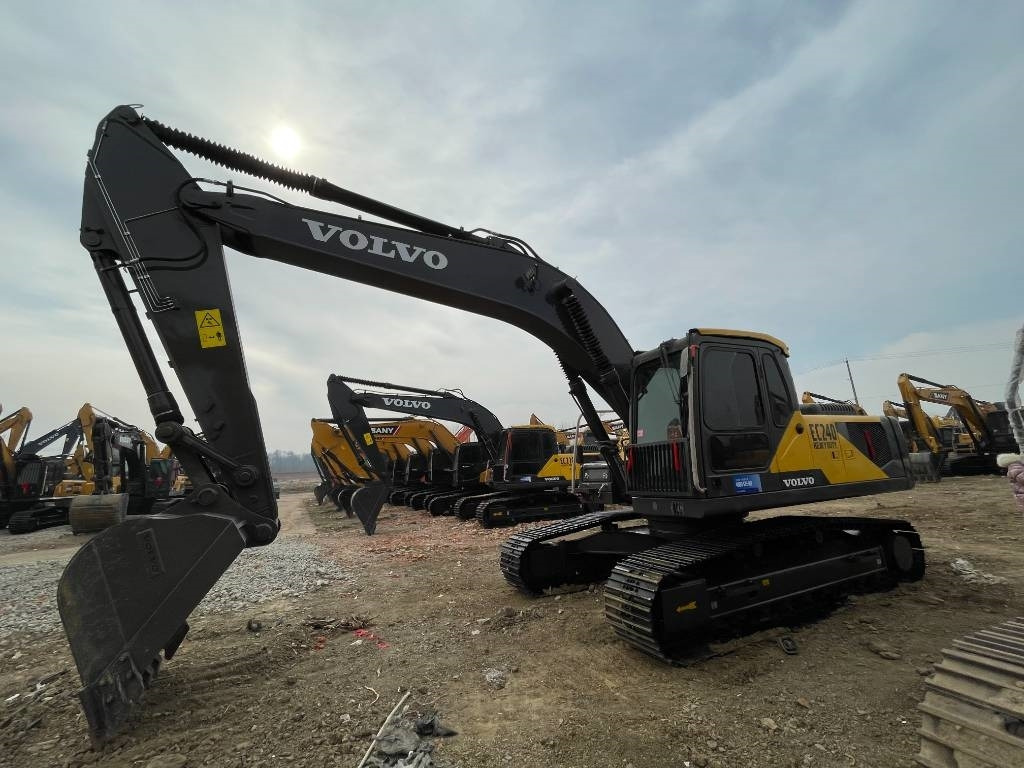Volvo EC 240 - Bager guseničar: slika 4 Volvo EC 240 - Bager guseničar: slika 4