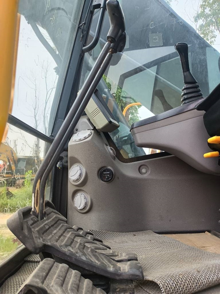 Volvo ec250 - Bager guseničar: slika 4 Volvo ec250 - Bager guseničar: slika 4