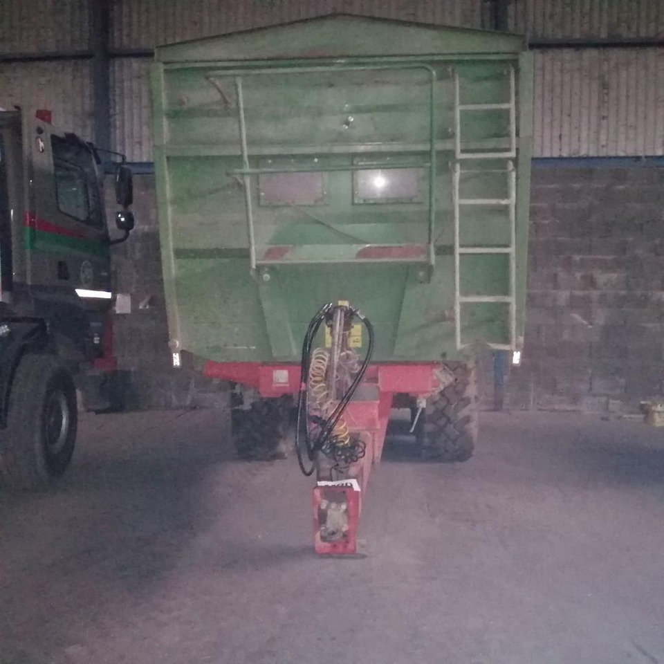 Pronar T, Traktorový náves, 669/1 - Traktorska prikolica za farmu/ Kiper: slika 5 Pronar T, Traktorový náves, 669/1 - Traktorska prikolica za farmu/ Kiper: slika 5