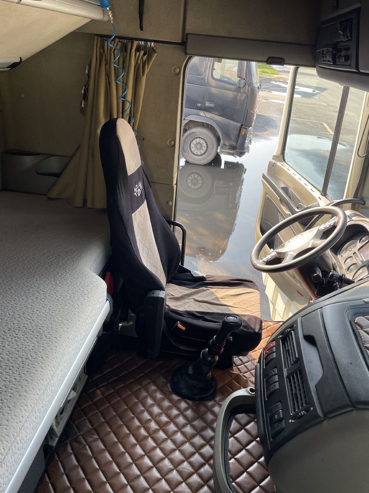 Tegljač DAF XF105.460 Euro 5 manual gearbox: slika 17