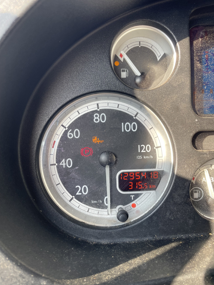 Tegljač DAF XF105.460 Euro 5 manual gearbox: slika 19