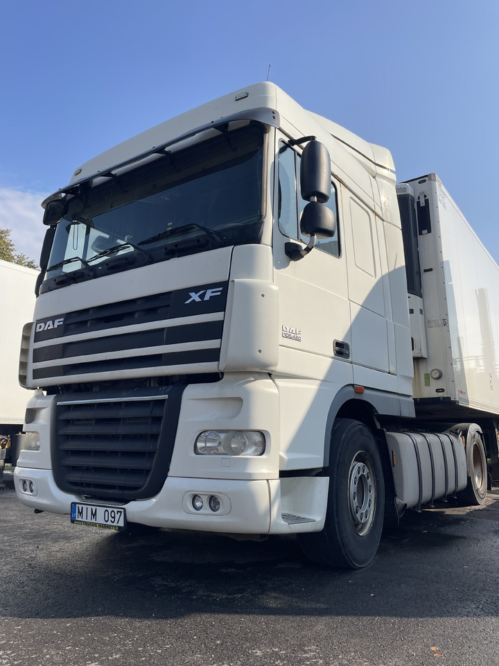 DAF XF105.460 Euro 5 manual gearbox - Tegljač: slika 2 DAF XF105.460 Euro 5 manual gearbox - Tegljač: slika 2