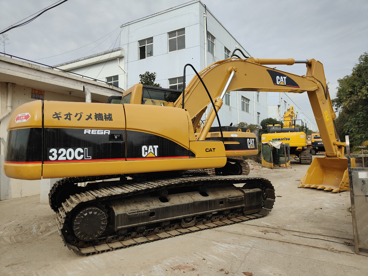 CATERPILLAR 320C 320CL - Bager guseničar: slika 4 CATERPILLAR 320C 320CL - Bager guseničar: slika 4