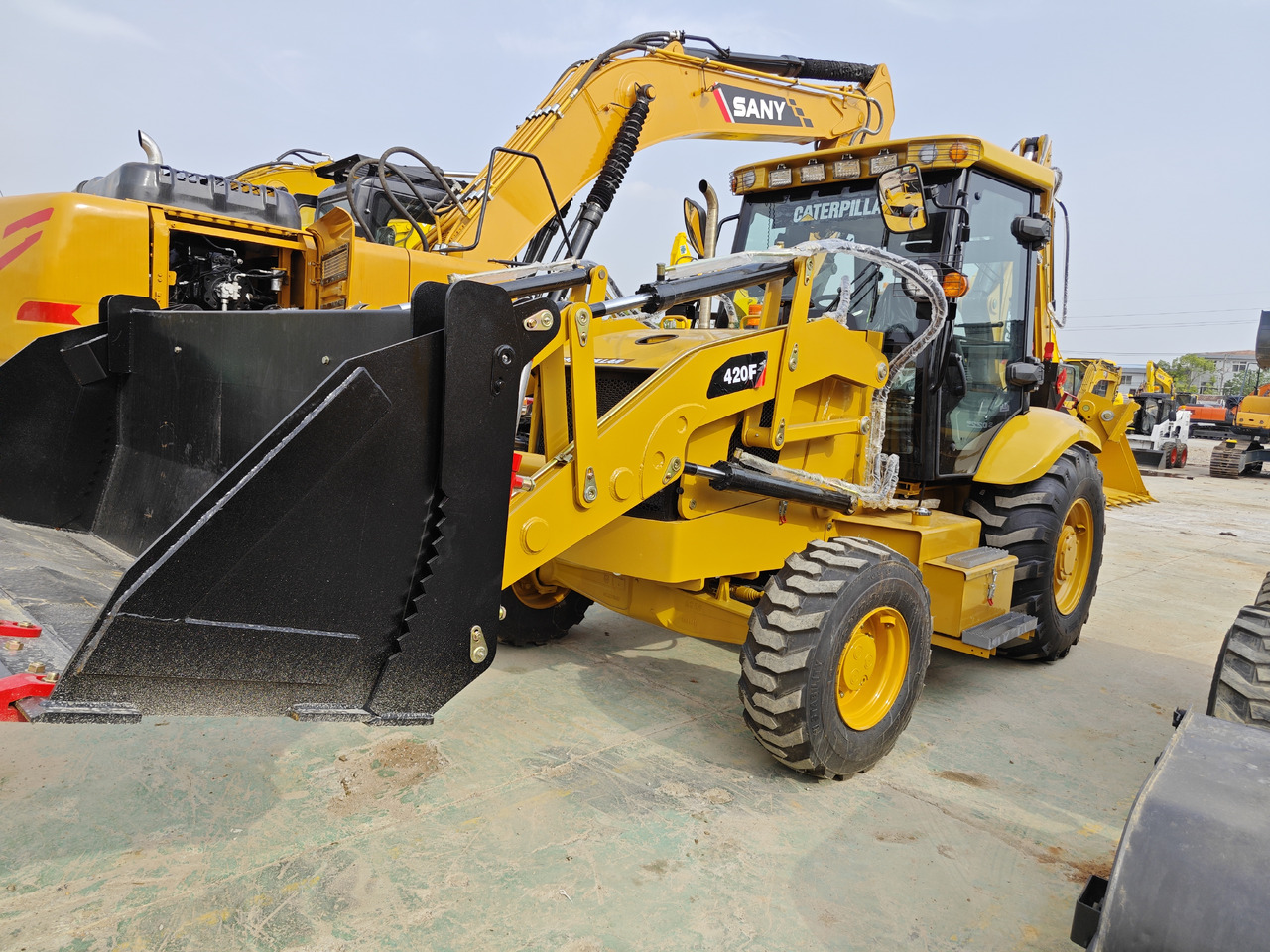 CATERPILLAR 428F backhoe loader - Bager utovarivač: slika 5 CATERPILLAR 428F backhoe loader - Bager utovarivač: slika 5