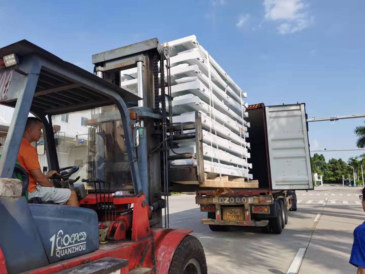 JSIE JSIE3300ZXB - Promenjivo telo istovarivača: slika 4 JSIE JSIE3300ZXB - Promenjivo telo istovarivača: slika 4