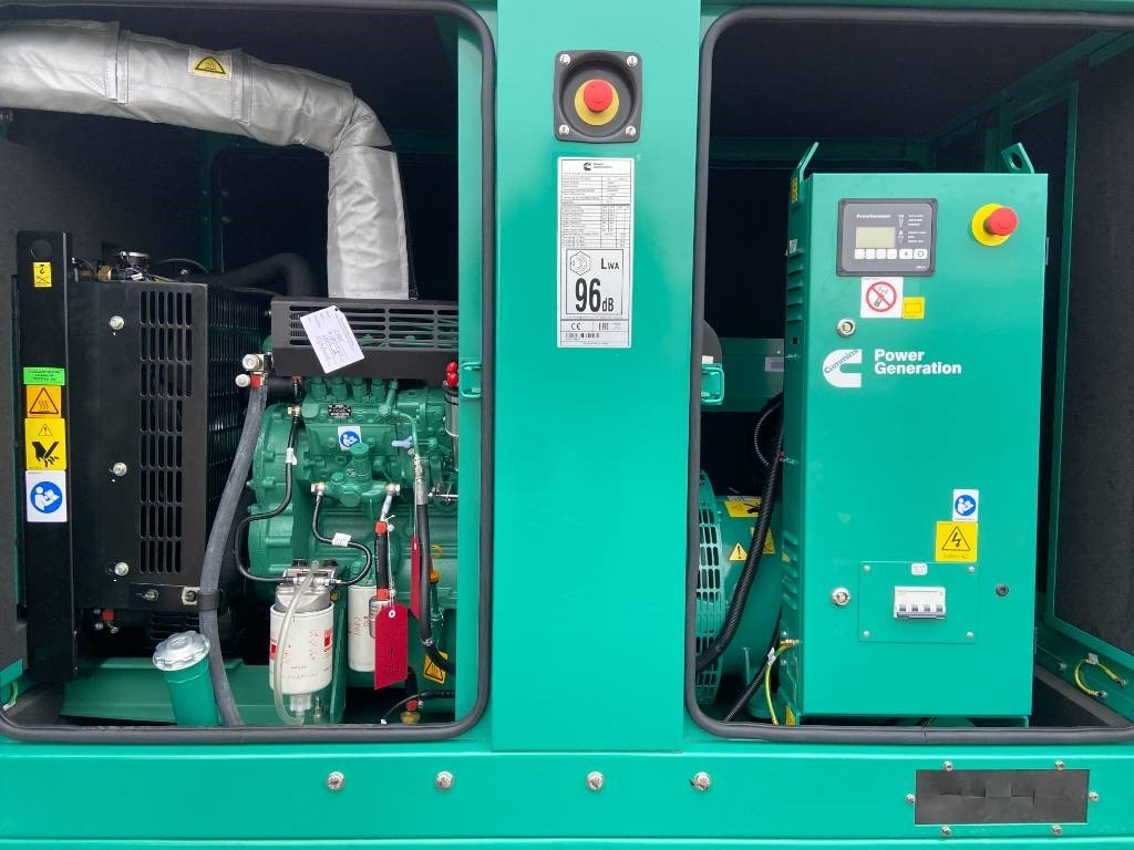 Cummins C38D5Q - 38 kVA Generator - DPX-18504-Q - Set generatora: slika 4 Cummins C38D5Q - 38 kVA Generator - DPX-18504-Q - Set generatora: slika 4