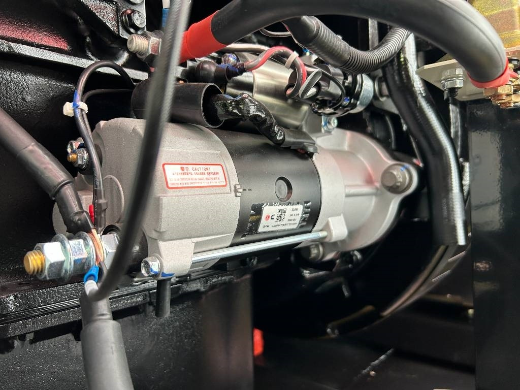 Cummins QSZ13-G10 - 600 kVA Generator - DPX-19847 - Set generatora: slika 3 Cummins QSZ13-G10 - 600 kVA Generator - DPX-19847 - Set generatora: slika 3