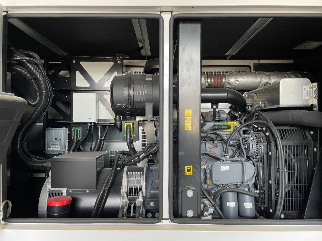 Deutz TCD4.1L4 - 105 kVA Stage V Generator - DPX-19011 - Set generatora: slika 5 Deutz TCD4.1L4 - 105 kVA Stage V Generator - DPX-19011 - Set generatora: slika 5