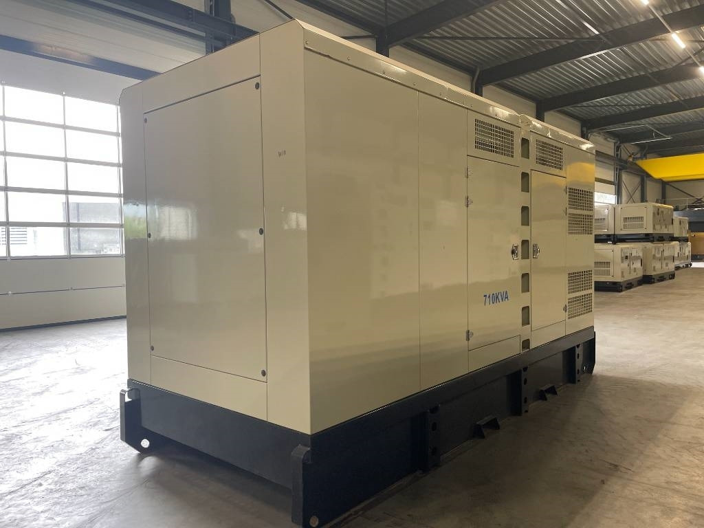 Doosan DP180LB - 710 kVA Surplus Genset - DPX-19857-4 - Set generatora: slika 4 Doosan DP180LB - 710 kVA Surplus Genset - DPX-19857-4 - Set generatora: slika 4