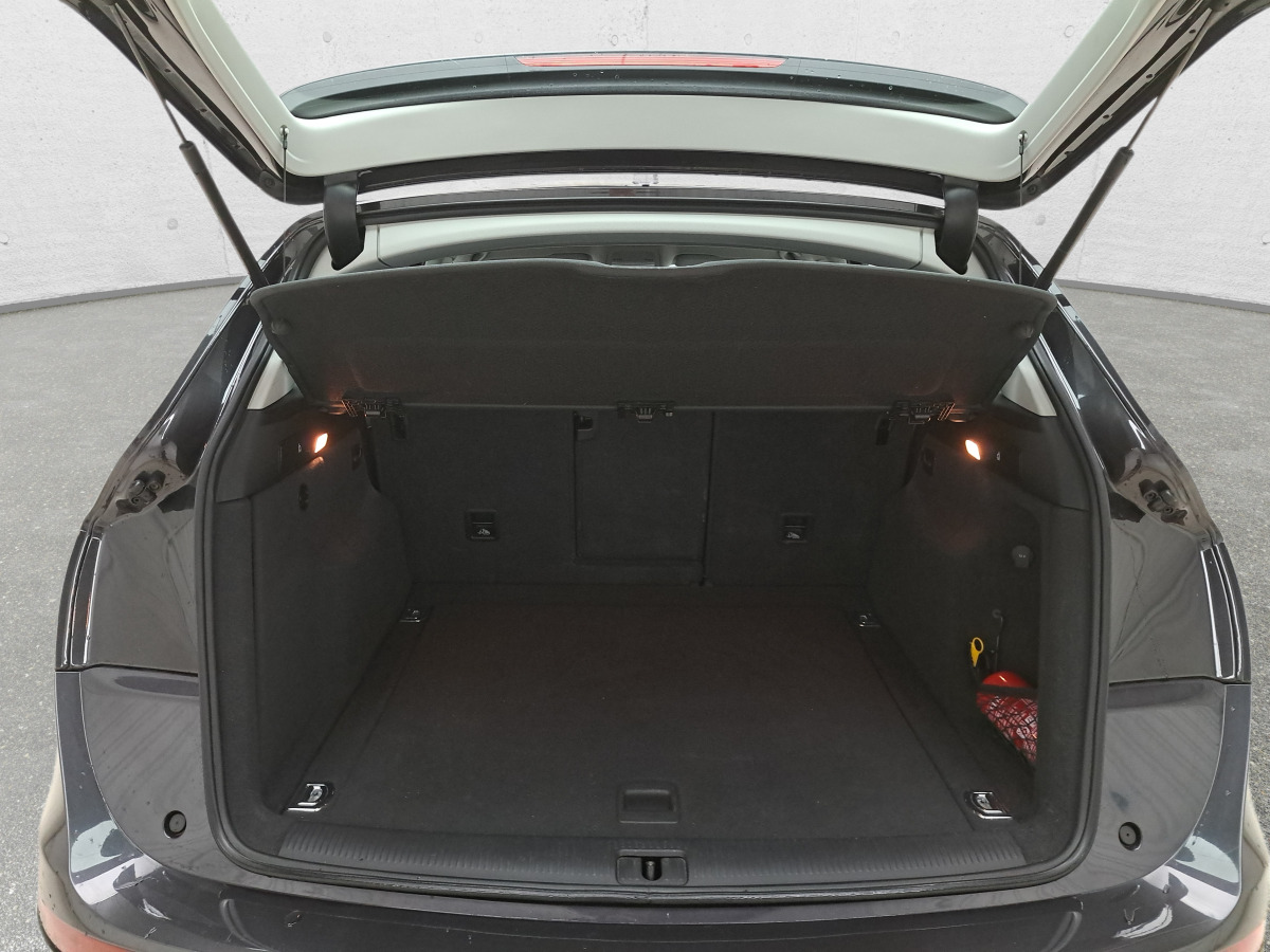 SUV AUDI Q5 SUV: slika 14