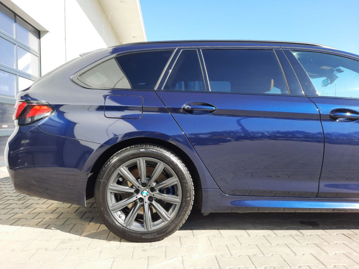 BMW 530I XDRIVE KOMBI - Automobil: slika 4 BMW 530I XDRIVE KOMBI - Automobil: slika 4