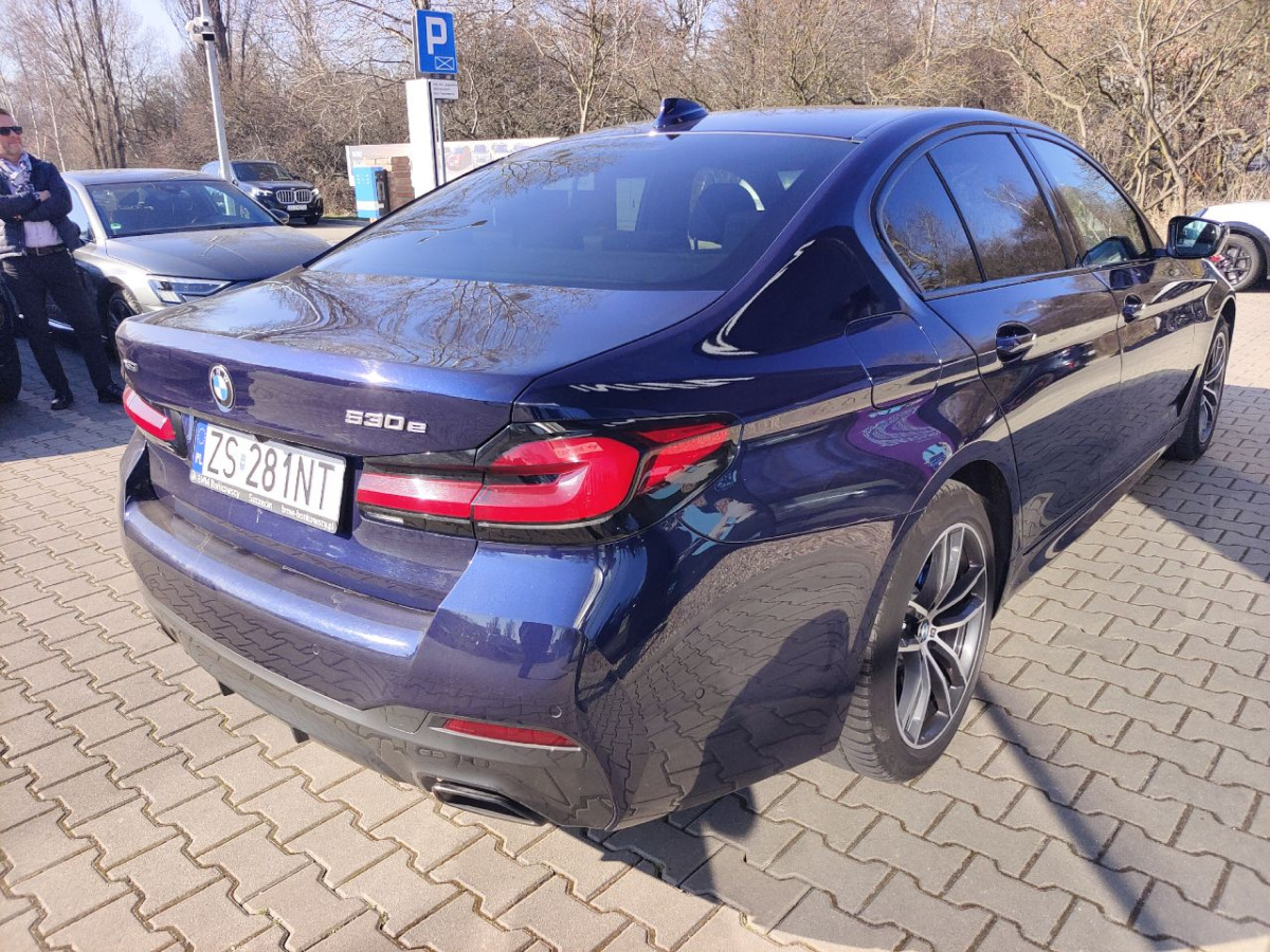 BMW 530e xDrive M Sport SEDAN - Automobil: slika 3 BMW 530e xDrive M Sport SEDAN - Automobil: slika 3