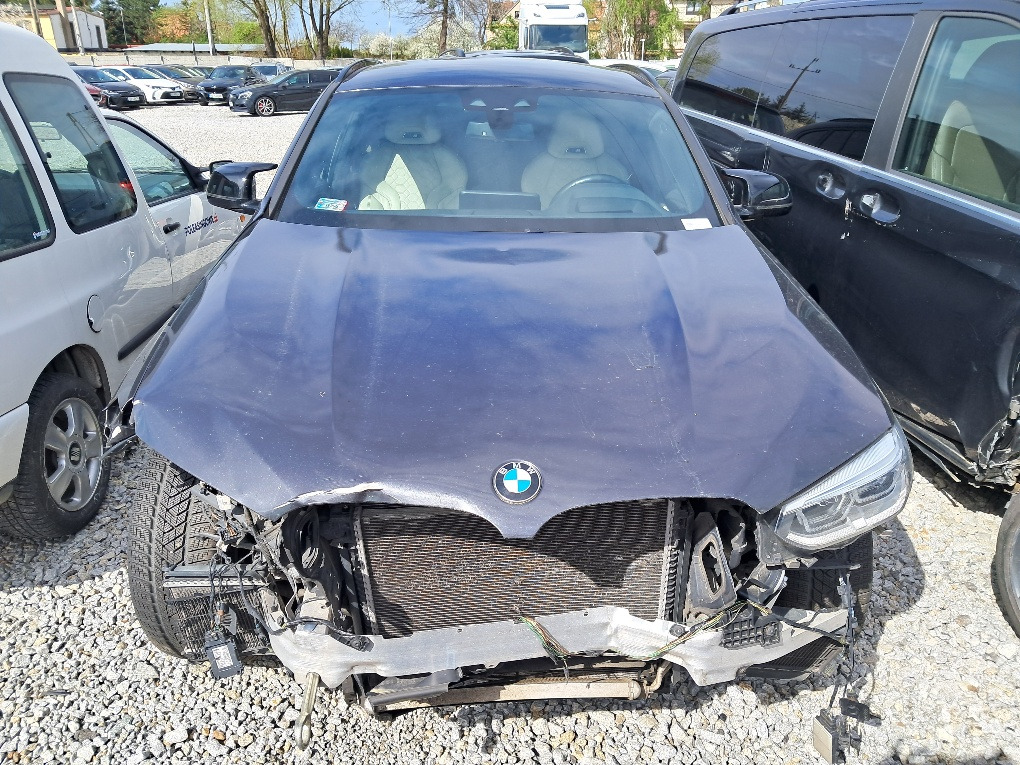 BMW X4 M COMPETITION SUV - SUV: slika 2 BMW X4 M COMPETITION SUV - SUV: slika 2