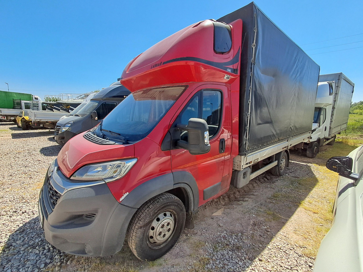 CITROEN JUMPER LAMBOX PLANDEKA - Dostavno vozilo sa ceradom: slika 3 CITROEN JUMPER LAMBOX PLANDEKA - Dostavno vozilo sa ceradom: slika 3