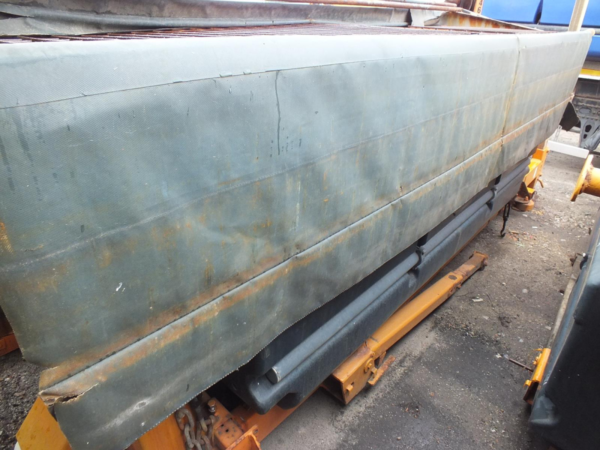 Zabudowa piaskarki – SCHMIDT STRATOS S50-36 – 2003 – 1887kg - Druga mašina: slika 3 Zabudowa piaskarki – SCHMIDT STRATOS S50-36 – 2003 – 1887kg - Druga mašina: slika 3