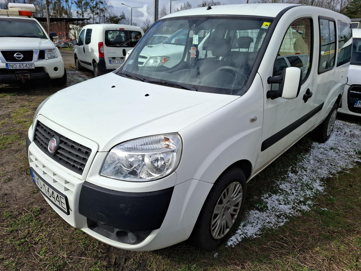 FIAT DOBLO MINIVAN - Automobil: slika 2 FIAT DOBLO MINIVAN - Automobil: slika 2
