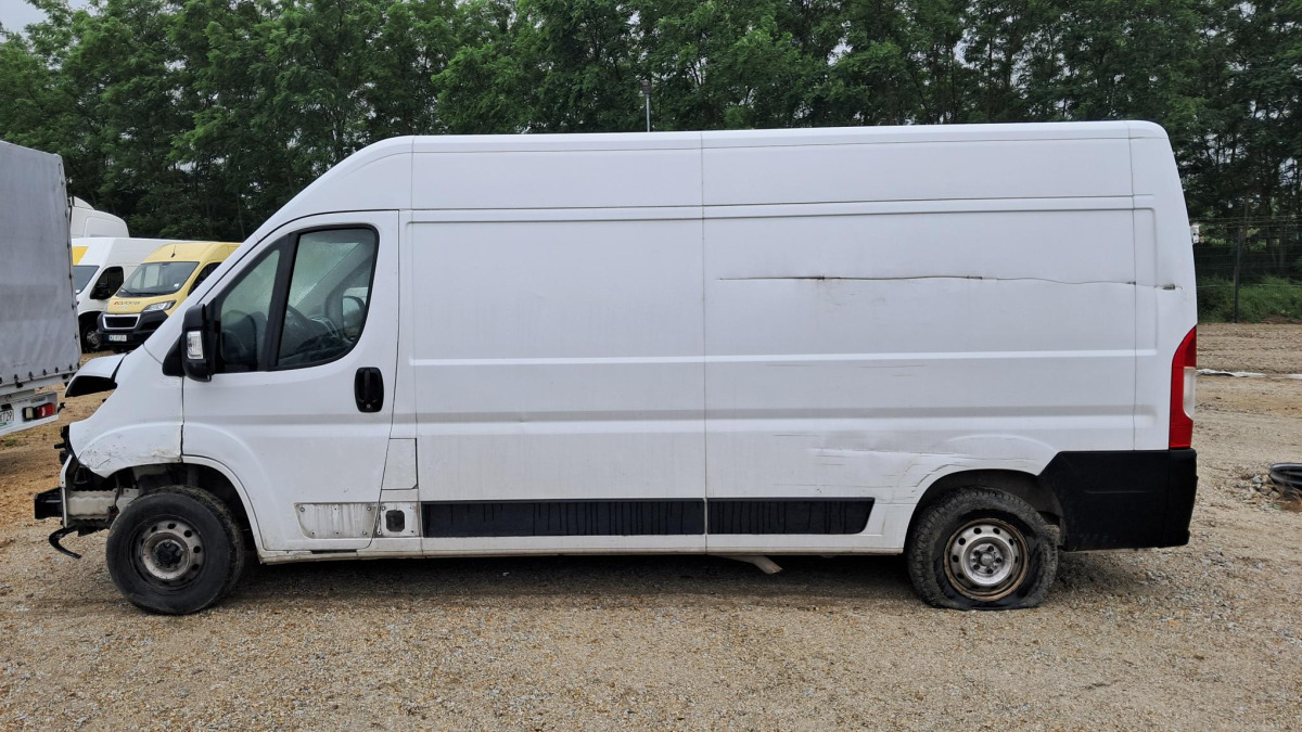 FIAT DUCATO FURGON BLASZAK - Furgon: slika 3 FIAT DUCATO FURGON BLASZAK - Furgon: slika 3