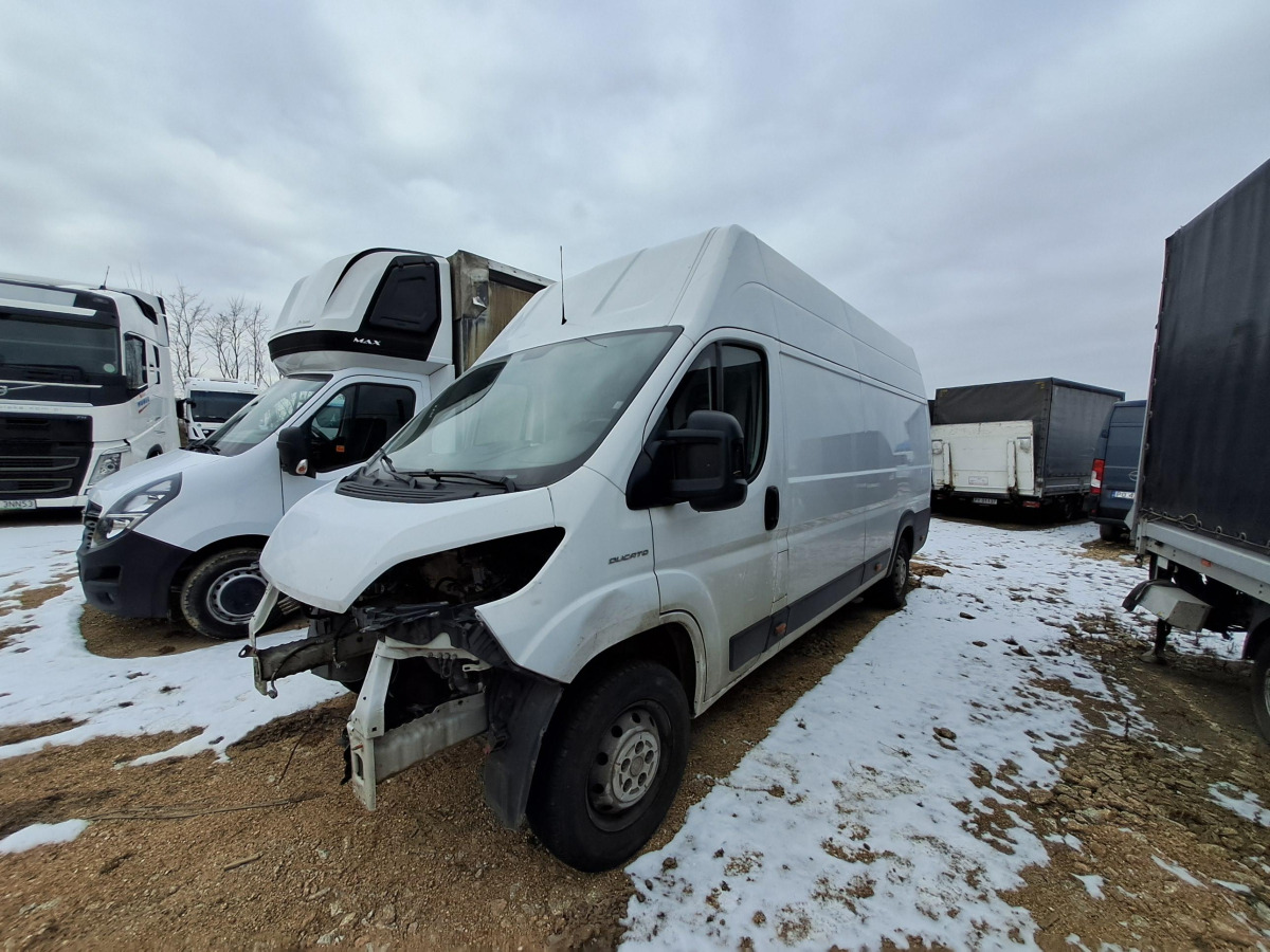 FIAT DUCATO FURGON BLASZAK - Furgon: slika 3 FIAT DUCATO FURGON BLASZAK - Furgon: slika 3