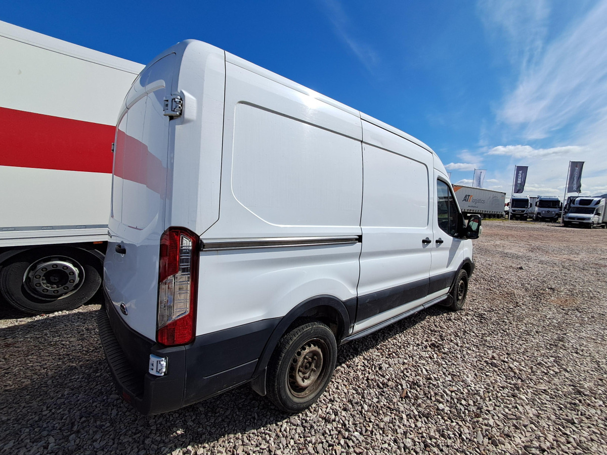 FORD TRANSIT FURGON BLASZAK - Furgon: slika 4 FORD TRANSIT FURGON BLASZAK - Furgon: slika 4