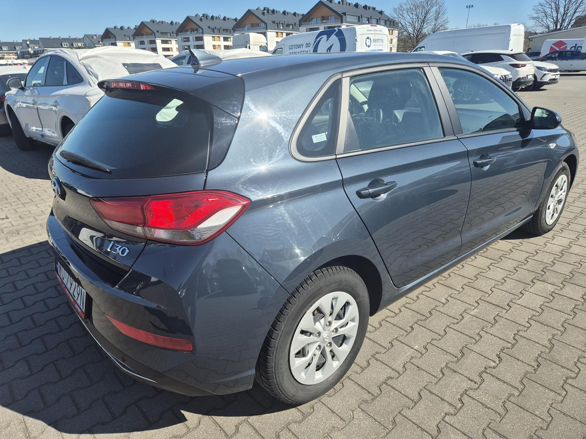 HYUNDAI I30 HATCHBACK - Automobil: slika 4 HYUNDAI I30 HATCHBACK - Automobil: slika 4