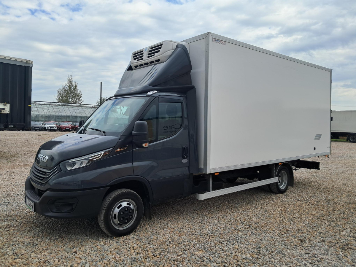 IVECO DAILY 50C18 CHŁODNIA/IZOTERMA - Dostavno vozilo hladnjača: slika 3 IVECO DAILY 50C18 CHŁODNIA/IZOTERMA - Dostavno vozilo hladnjača: slika 3