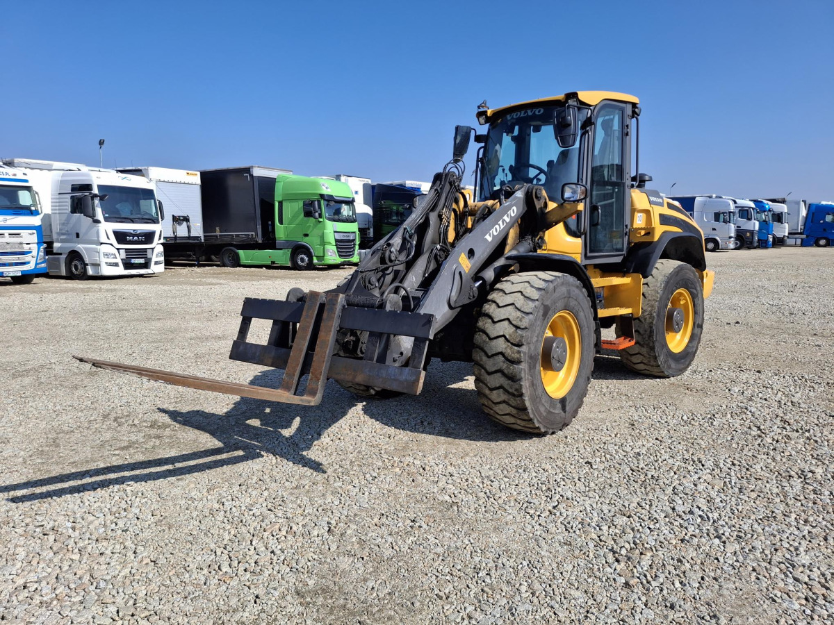 Ładowarka kołowa VOLVO L45H - 2023 - 7858 mth - 75 kW - Utovarivač točkaš: slika 2 Ładowarka kołowa VOLVO L45H - 2023 - 7858 mth - 75 kW - Utovarivač točkaš: slika 2
