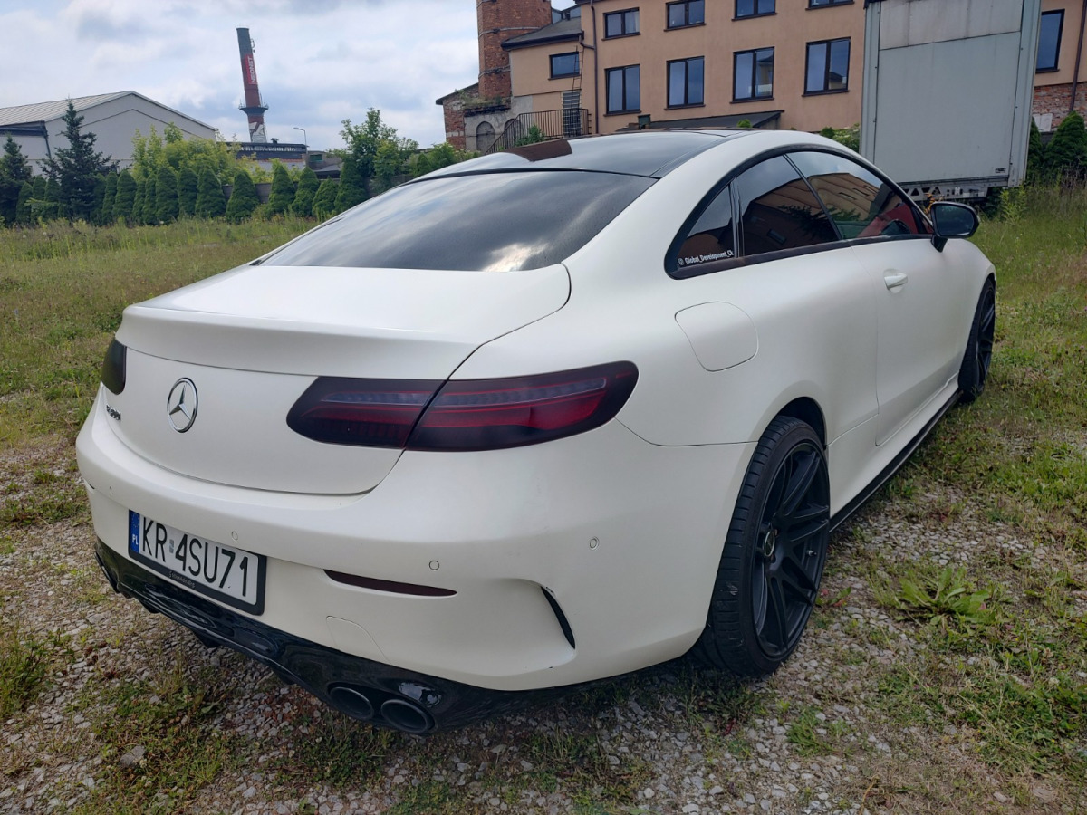 MERCEDES BENZ E KLASA COUPE - Automobil: slika 4 MERCEDES BENZ E KLASA COUPE - Automobil: slika 4