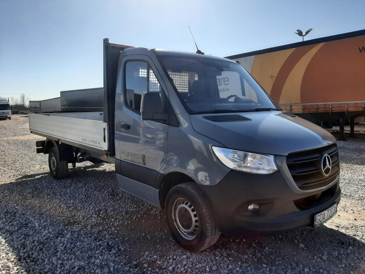 MERCEDES BENZ SPRINTER DOKA - Dostavno vozilo sa duplom kabinom: slika 1 MERCEDES BENZ SPRINTER DOKA - Dostavno vozilo sa duplom kabinom: slika 1