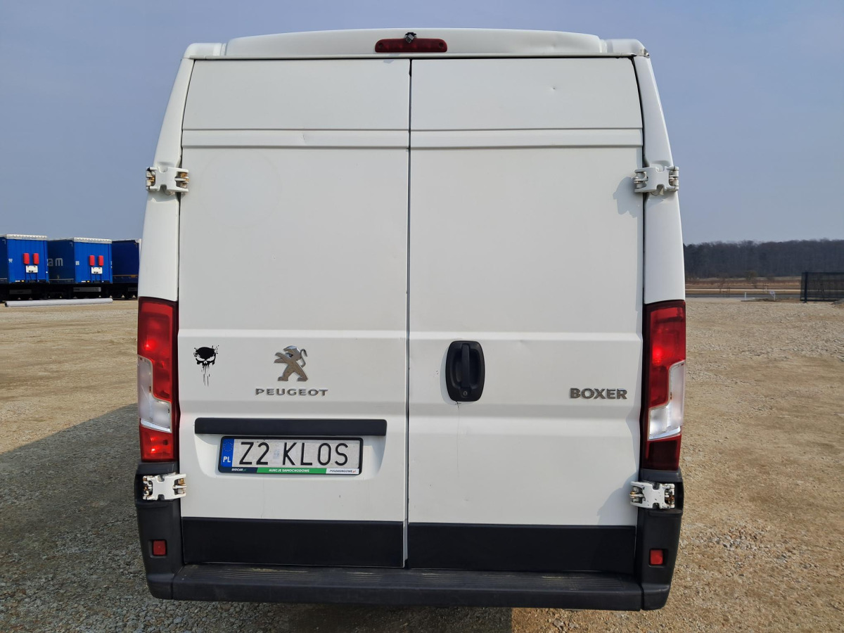PEUGEOT BOXER FURGON BLASZAK - Furgon: slika 4 PEUGEOT BOXER FURGON BLASZAK - Furgon: slika 4