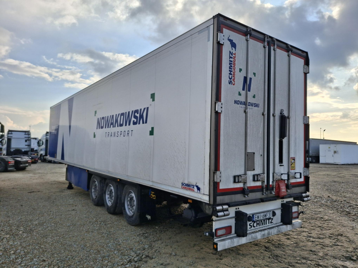 SCHMITZ CARGOBULL SCB*S3B IZOTERMA - Izotermička prikolica: slika 3 SCHMITZ CARGOBULL SCB*S3B IZOTERMA - Izotermička prikolica: slika 3
