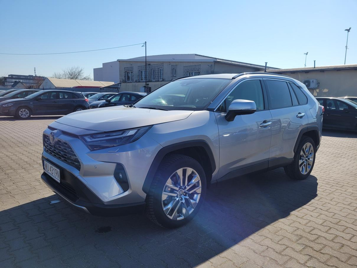TOYOTA RAV4 SUV - SUV: slika 3 TOYOTA RAV4 SUV - SUV: slika 3