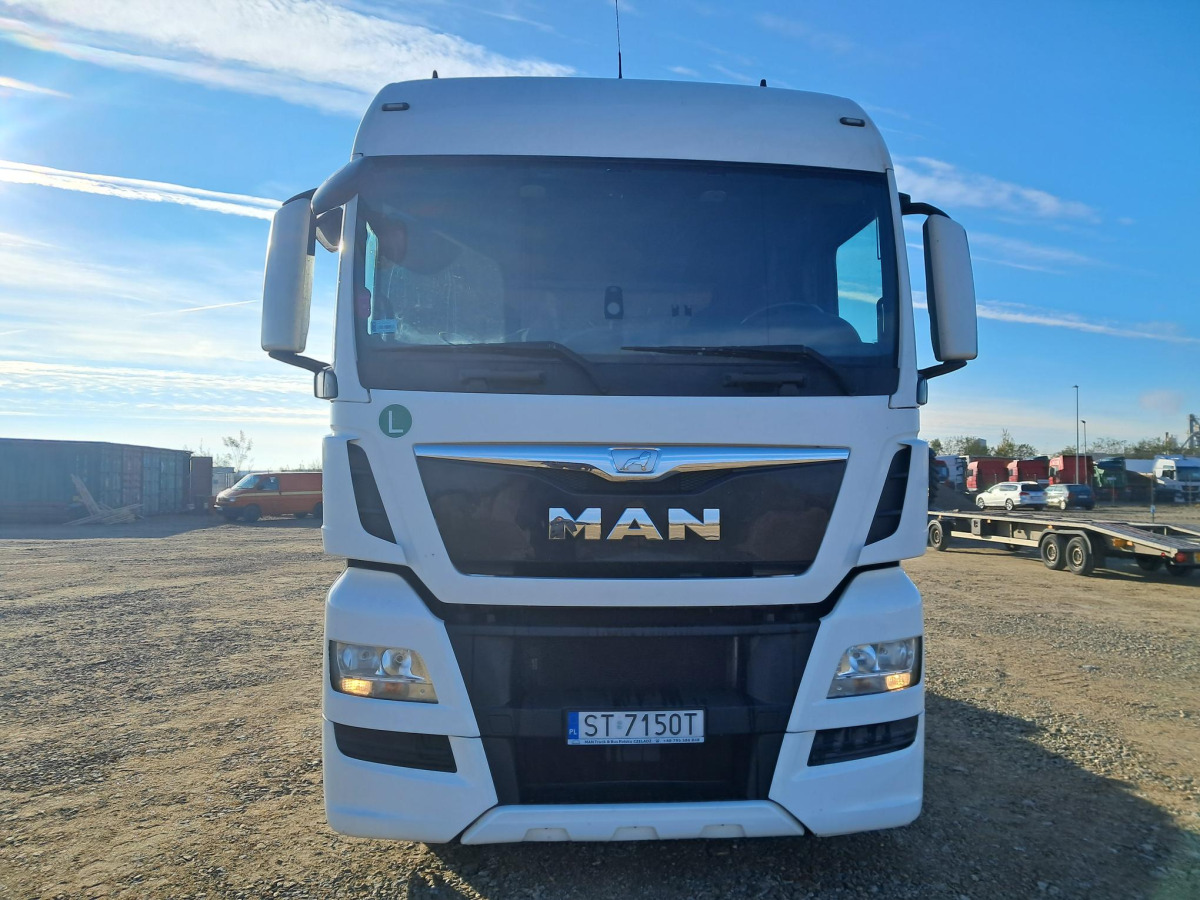 MAN TGX CIĄGNIK SIODŁOWY - Tegljač: slika 3 MAN TGX CIĄGNIK SIODŁOWY - Tegljač: slika 3