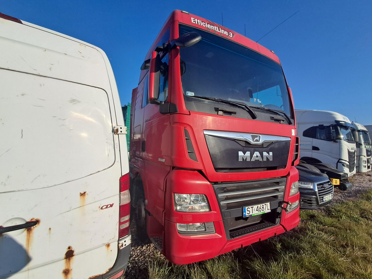 MAN TGX CIĄGNIK SIODŁOWY - Tegljač: slika 1 MAN TGX CIĄGNIK SIODŁOWY - Tegljač: slika 1