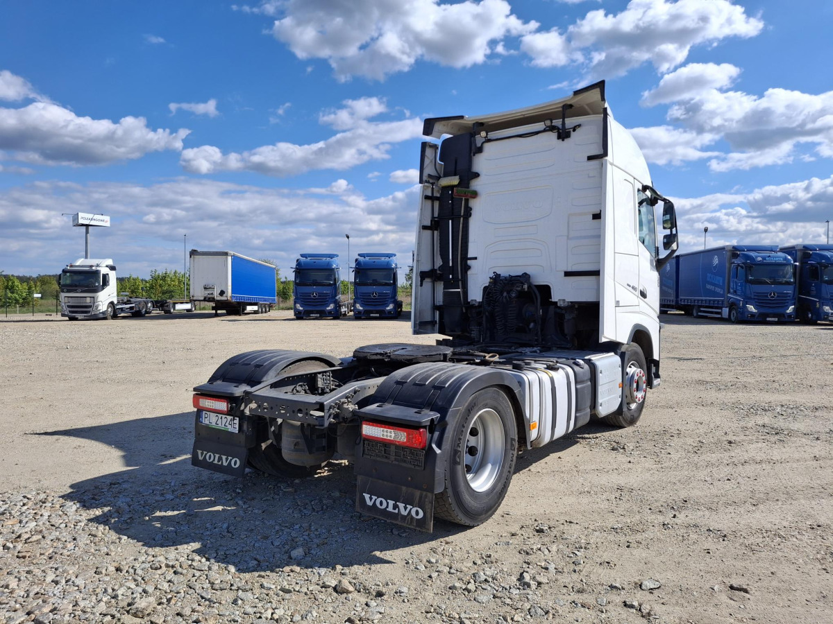 VOLVO FH CIĄGNIK SIODŁOWY - Tegljač: slika 5 VOLVO FH CIĄGNIK SIODŁOWY - Tegljač: slika 5