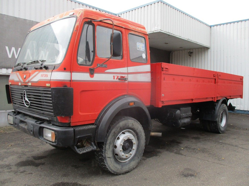 Mercedes-Benz 1626 , V8 , ZF Manual , spring suspension - Kamion sa tovarnim sandukom: slika 1 Mercedes-Benz 1626 , V8 , ZF Manual , spring suspension - Kamion sa tovarnim sandukom: slika 1