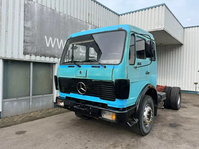 Mercedes-Benz 1632 , V10 , ZF Manual , Spring suspension - Kamion sa golom šasijom i zatvorenom kabinom: slika 1 Mercedes-Benz 1632 , V10 , ZF Manual , Spring suspension - Kamion sa golom šasijom i zatvorenom kabinom: slika 1