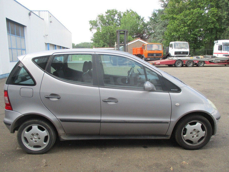 Mercedes-Benz A-Klasse A160 Elegance , Manual - Automobil: slika 5 Mercedes-Benz A-Klasse A160 Elegance , Manual - Automobil: slika 5