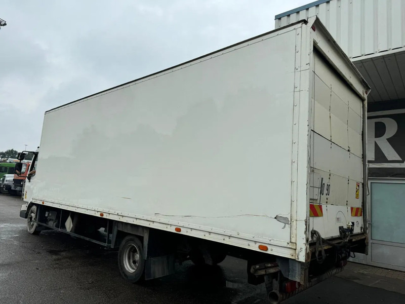 Renault Midlum 180 DXI, Spring Suspension, Drum Brakes - Kamion sa zatvorenim sandukom: slika 5 Renault Midlum 180 DXI, Spring Suspension, Drum Brakes - Kamion sa zatvorenim sandukom: slika 5