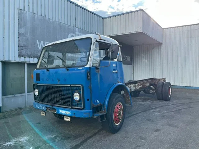 Volvo F 86 -49 S , Oldtimer for Restauration - Kamion sa golom šasijom i zatvorenom kabinom: slika 1 Volvo F 86 -49 S , Oldtimer for Restauration - Kamion sa golom šasijom i zatvorenom kabinom: slika 1
