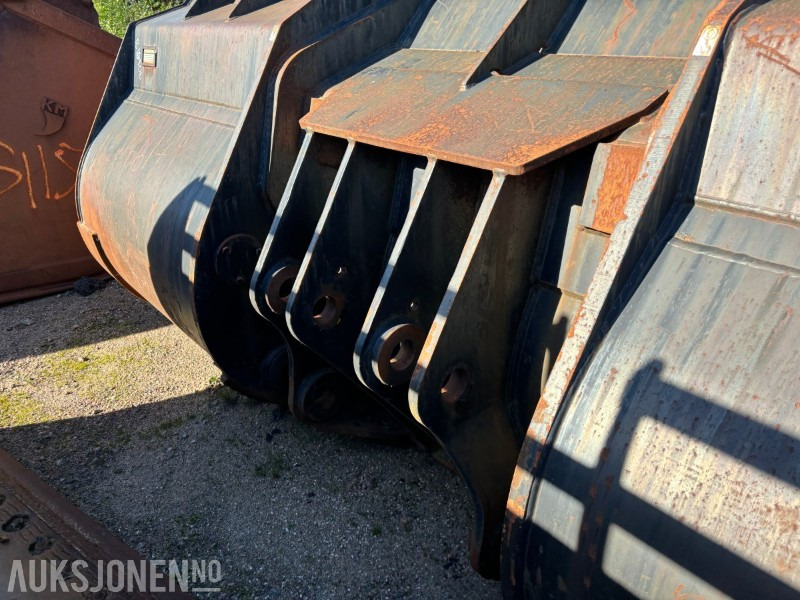 11 m^3 CAT G4000 / VT Skuffe til CAT 980K - Utovarivač točkaš: slika 3 11 m^3 CAT G4000 / VT Skuffe til CAT 980K - Utovarivač točkaš: slika 3