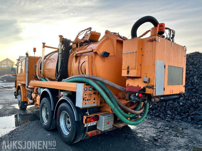 1984 Scania P112H 6X2 LSlamsuger / Sugebil – Motorredskap - Vakuumska cisterna: slika 3 1984 Scania P112H 6X2 LSlamsuger / Sugebil – Motorredskap - Vakuumska cisterna: slika 3
