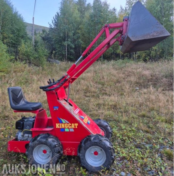2000 Kingcat KC500 med skuffe - Honda GD411 dieselmotor - Tredjefunksjon - Traktor: slika 2 2000 Kingcat KC500 med skuffe - Honda GD411 dieselmotor - Tredjefunksjon - Traktor: slika 2