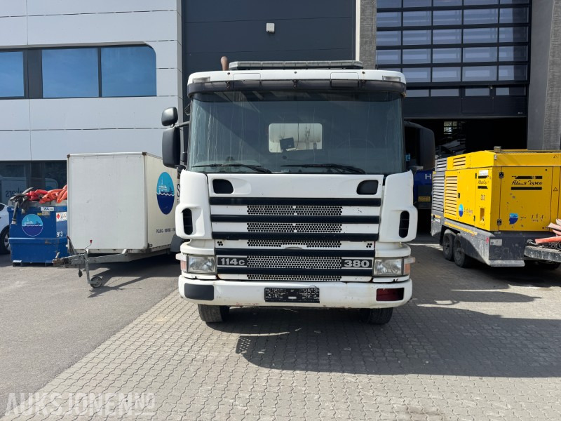 2000 Scania P-serie Betongbil P114CB 8X4 - Mikser za beton: slika 2 2000 Scania P-serie Betongbil P114CB 8X4 - Mikser za beton: slika 2
